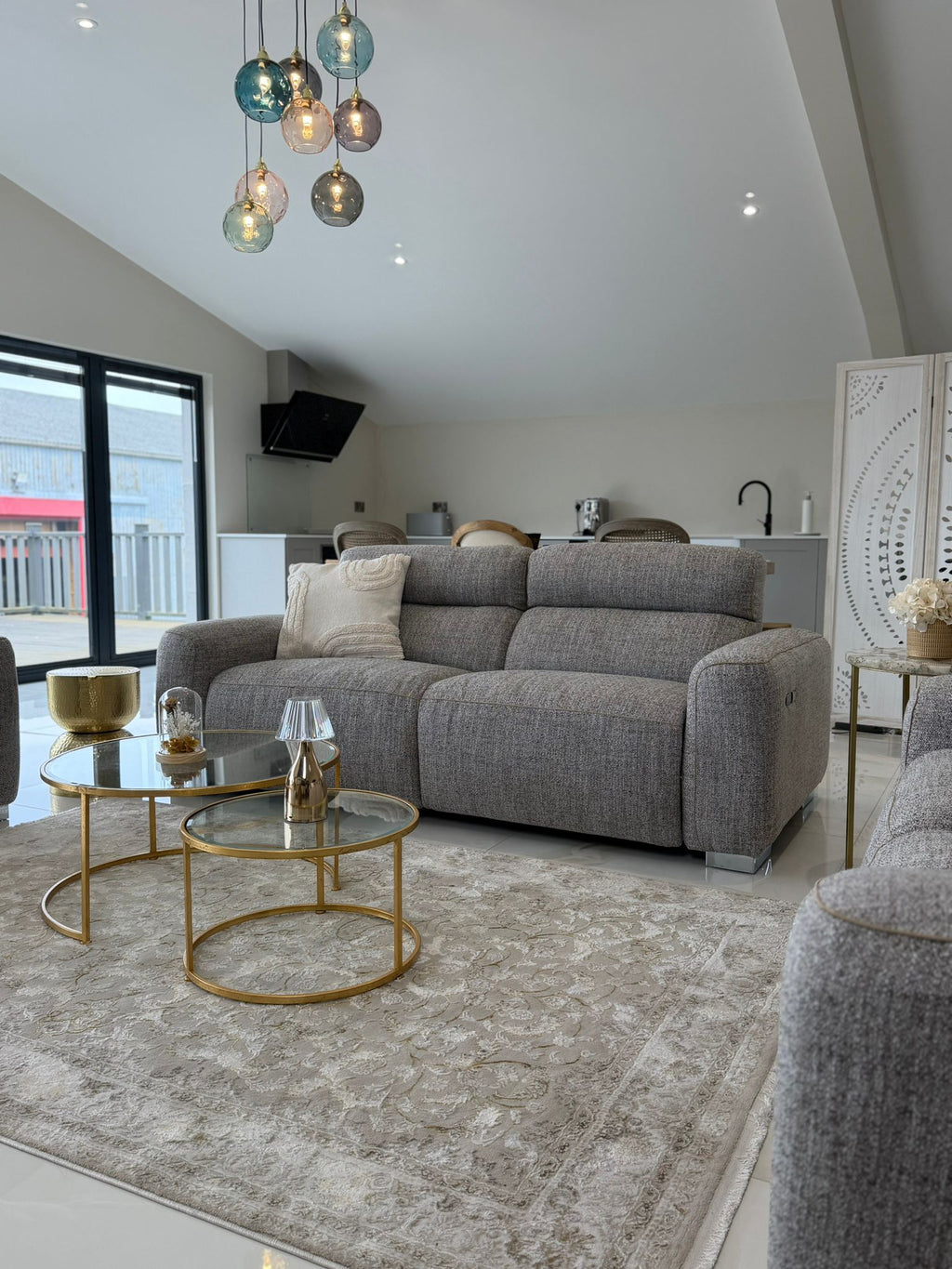 Torento Electric Recliner – Sofas by Essex Luxe